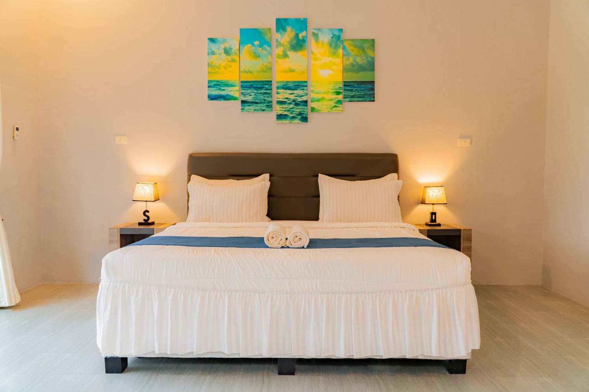 The Hawk'S Nest Resort Sabang  Exterior photo